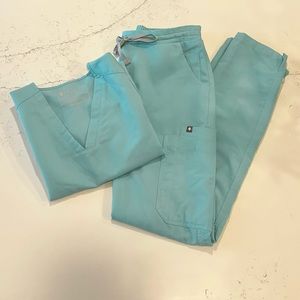 Figs Casma Top & Yola Bottoms in Fresh Aqua